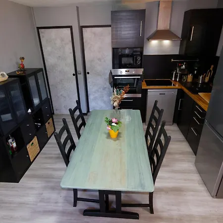 Casa de Férias Sous Les Pins De *